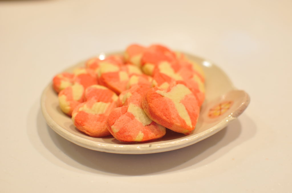 娘と一緒に可愛いピンクのクッキー作りに挑戦 Makoto Styleの気ままなブログ